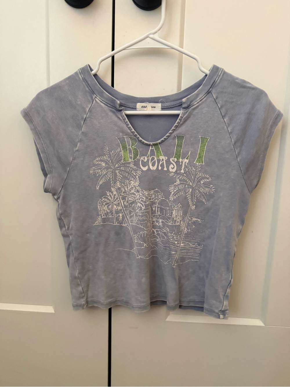 blue bail coast graphic tee